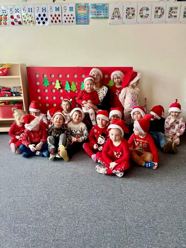 594976064_1403235451795768_522882305201421640_n