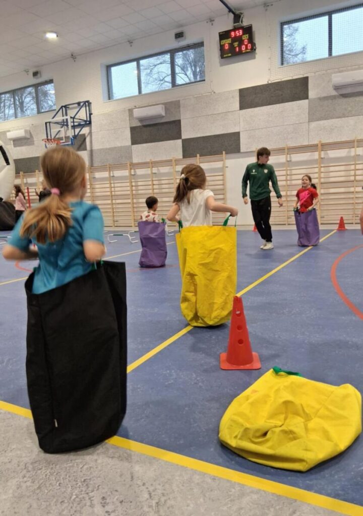 597824216_1406159928169987_7880810697665771099_n