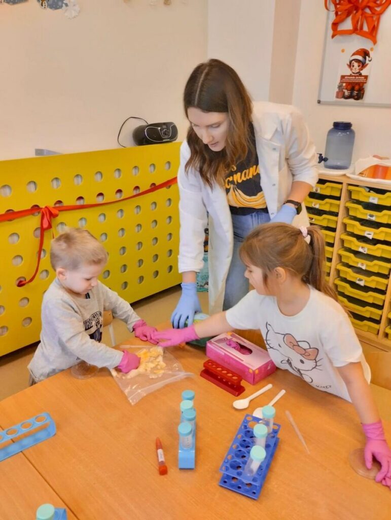 616811079_1434161895369790_2512912340891203060_n