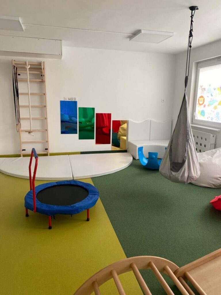 639593139_1465886065530706_989133424594735922_n