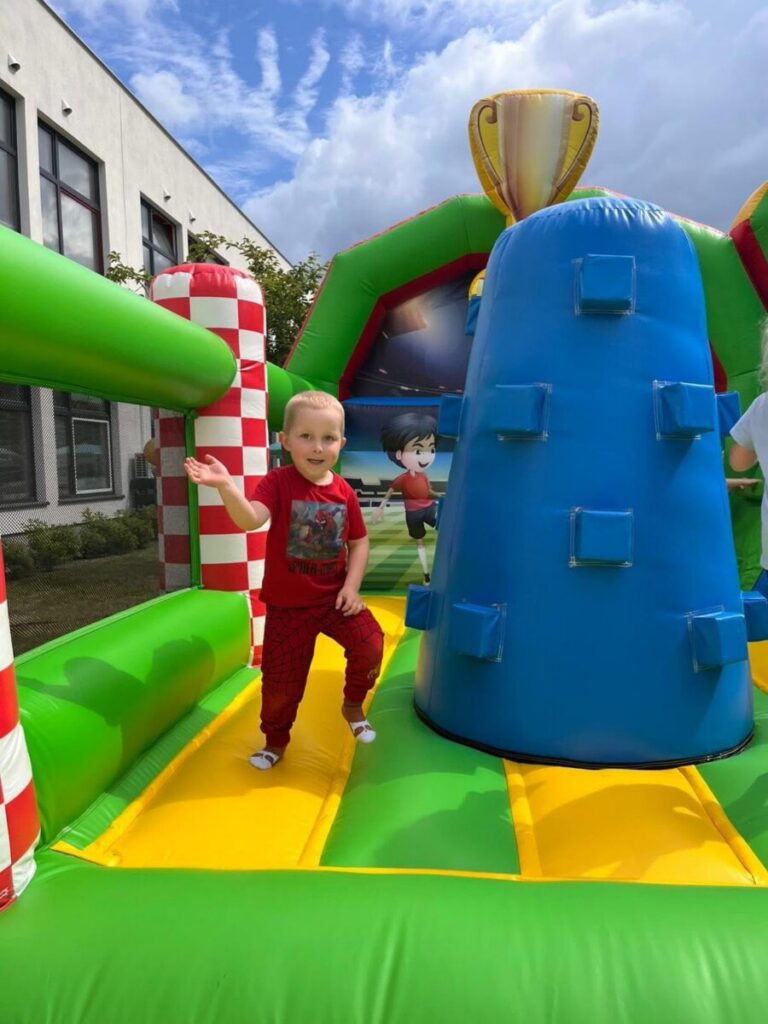 711209785_1554499616669350_428654808390856889_n